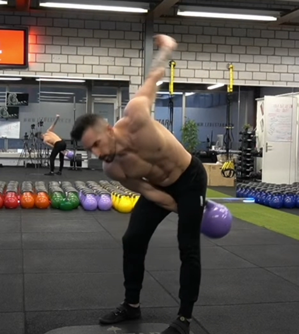 Ne csináld vakon! A neten látott gyakorlatok veszélyei és a biztonságos megközelítés